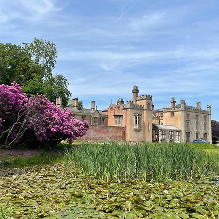 Llanerchydol Hall Suites Welshpool Ngoại thất bức ảnh