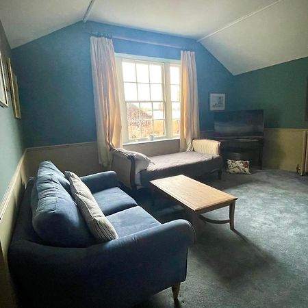 Llanerchydol Hall Suites Welshpool Ngoại thất bức ảnh