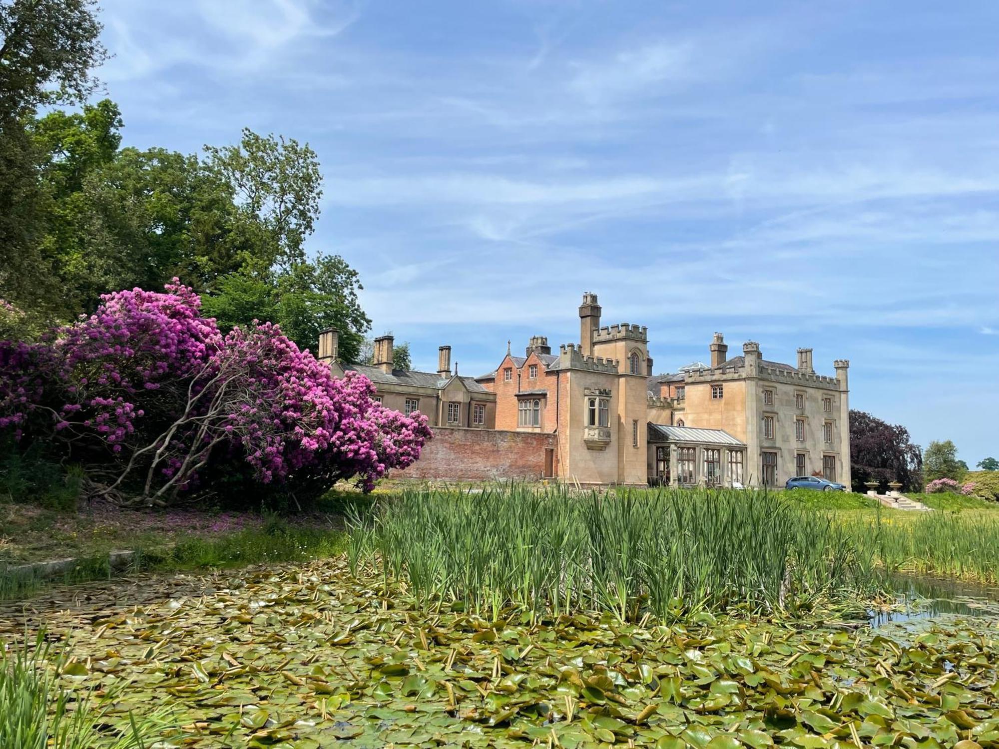 Llanerchydol Hall Suites Welshpool Ngoại thất bức ảnh