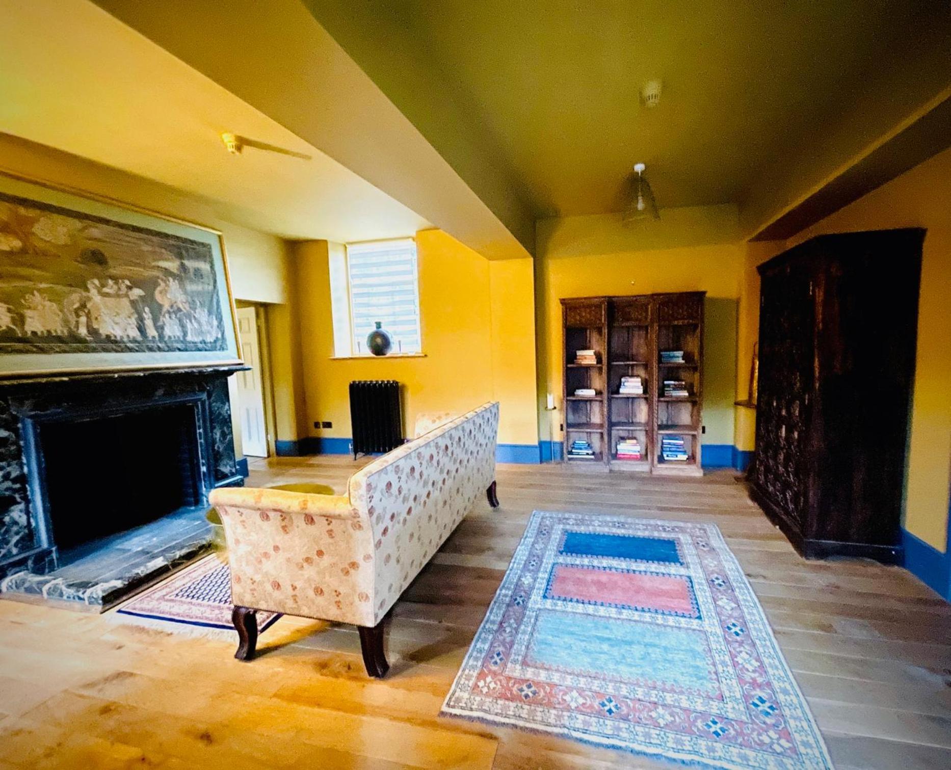 Llanerchydol Hall Suites Welshpool Ngoại thất bức ảnh